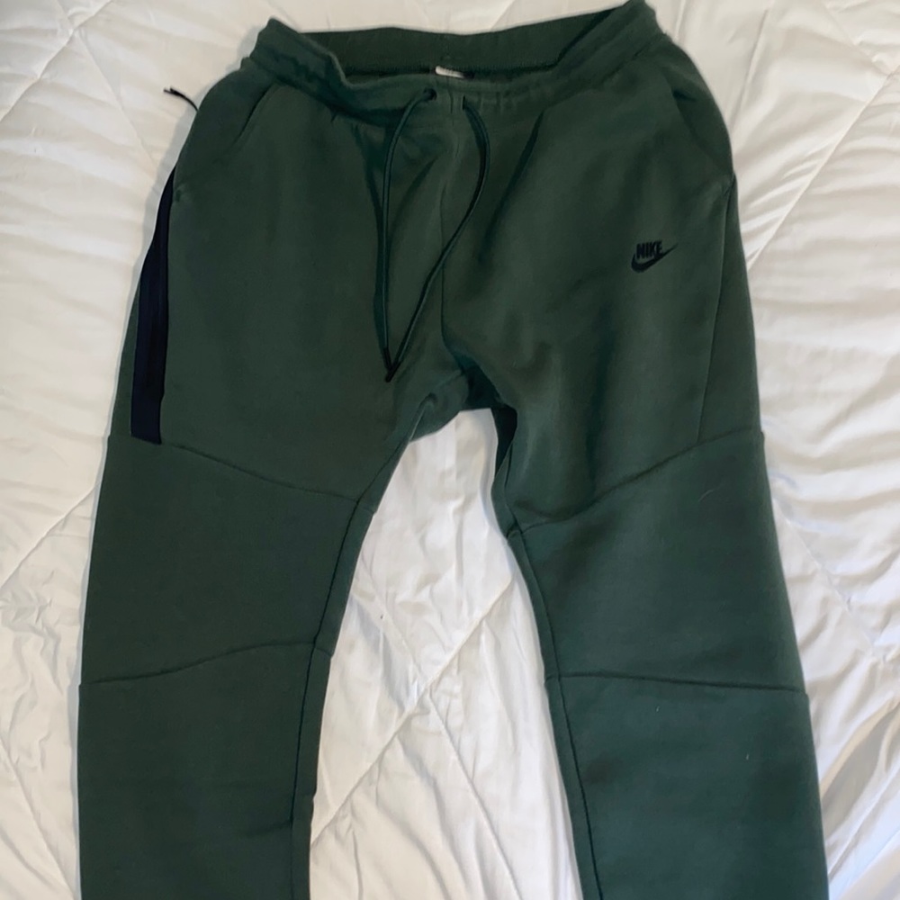 Nike Green Joggers